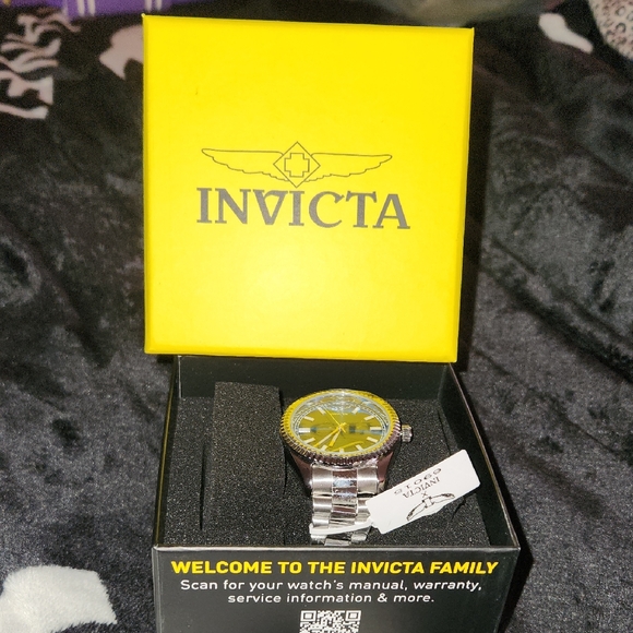 Invicta Other - Invicta NIB Two-Tone Stainless Steel  and Blueface Dial Watch